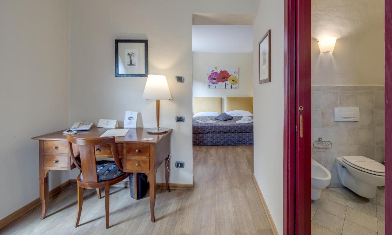 Castello Rosso Hotel Costigliole Saluzzo Ngoại thất bức ảnh
