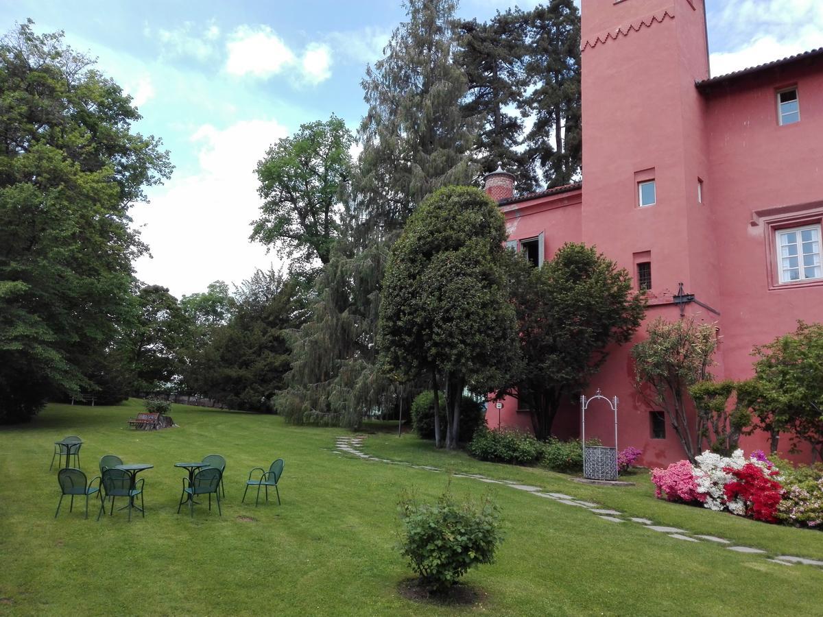 Castello Rosso Hotel Costigliole Saluzzo Ngoại thất bức ảnh