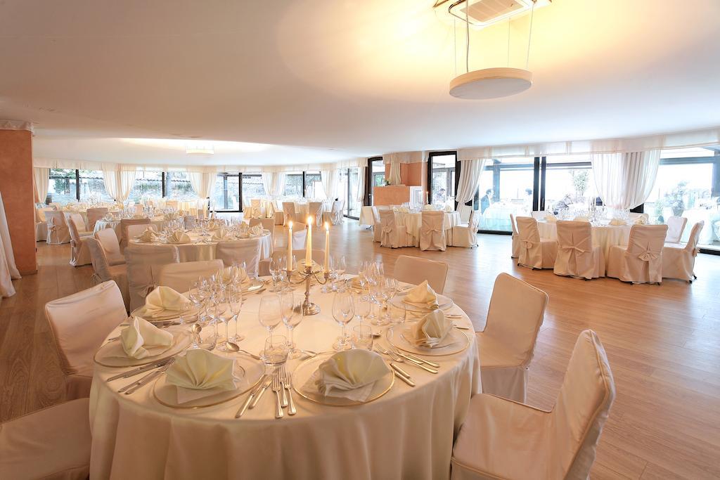Castello Rosso Hotel Costigliole Saluzzo Ngoại thất bức ảnh