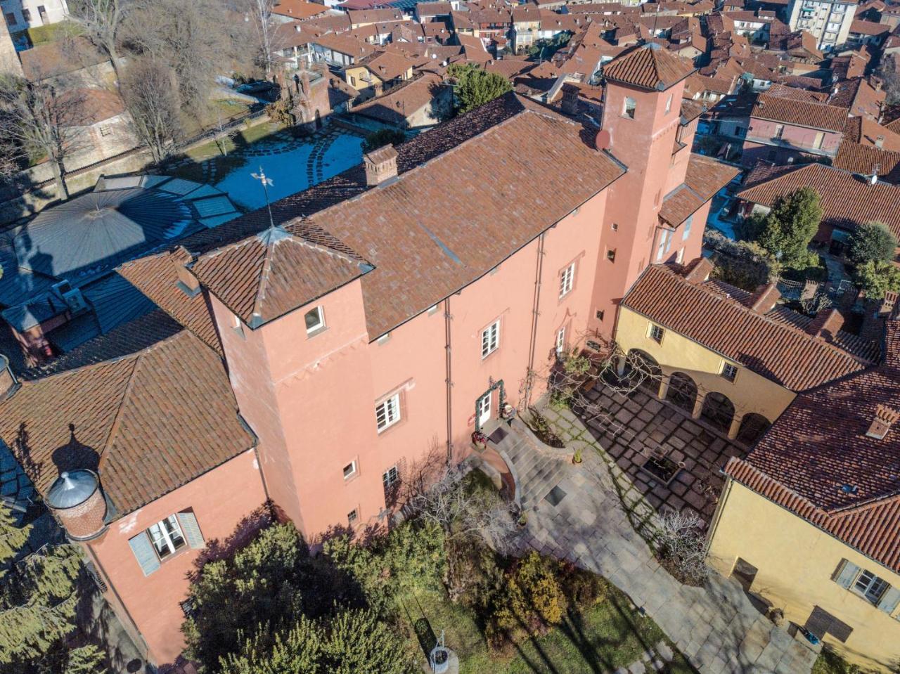 Castello Rosso Hotel Costigliole Saluzzo Ngoại thất bức ảnh