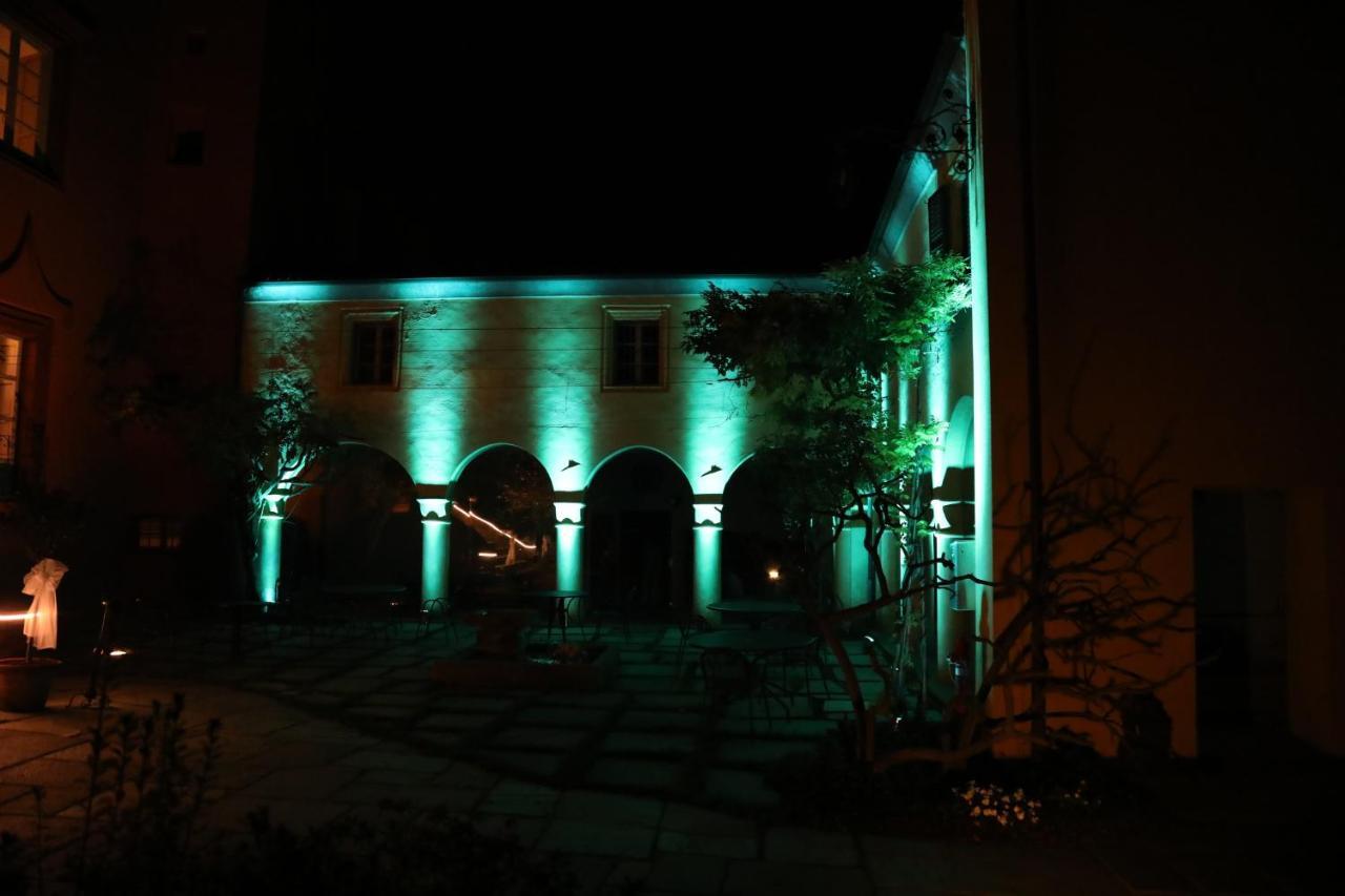 Castello Rosso Hotel Costigliole Saluzzo Ngoại thất bức ảnh